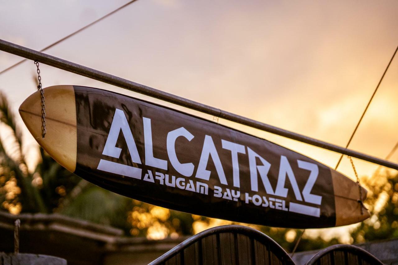 Alcatraz Hostel Аругам Экстерьер фото